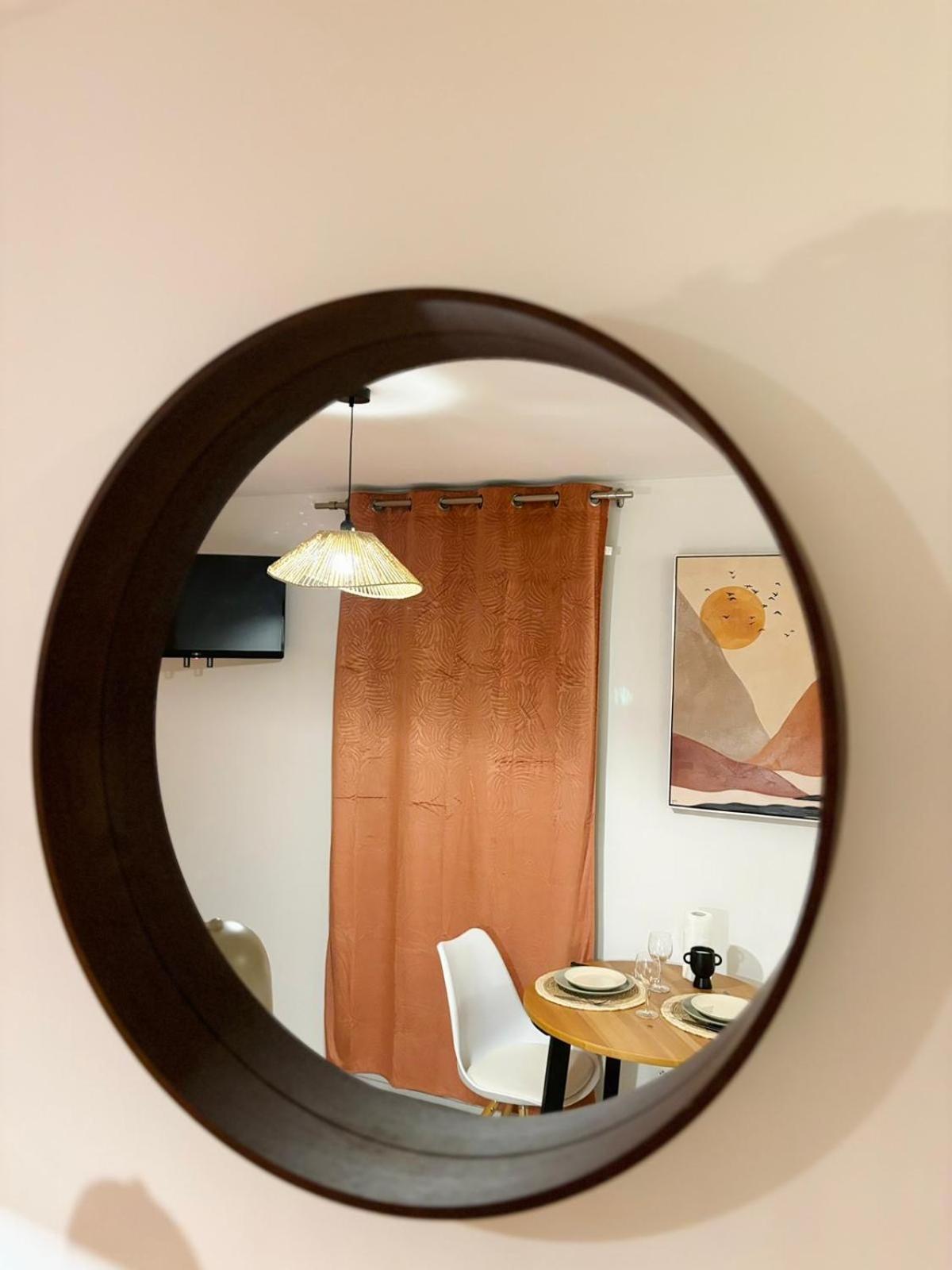 Apartamento Le Marguerite & Le Melange Savant Ruan Exterior foto