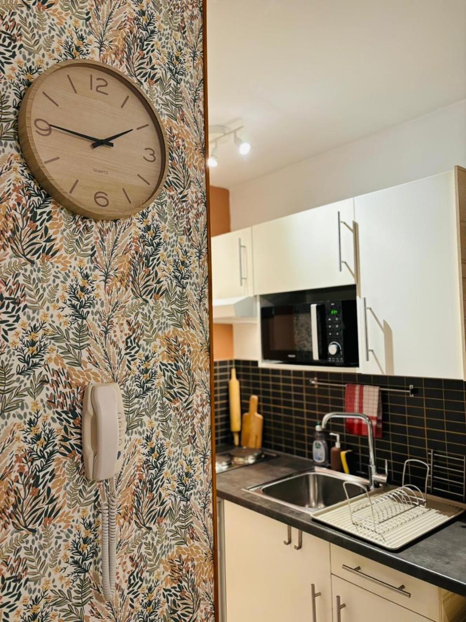 Apartamento Le Marguerite & Le Melange Savant Ruan Exterior foto